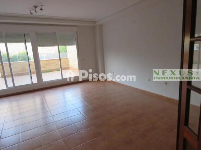 Chalet en alquiler en Oeste Nuevo Oeste