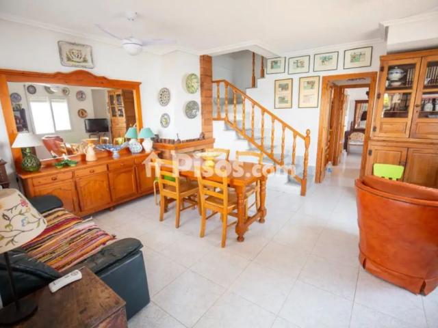 Chalet en alquiler en La Manga