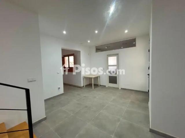 Chalet en alquiler en La Marina