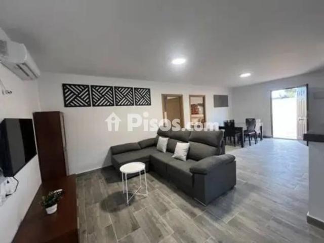 Chalet en alquiler en La Rinconada
