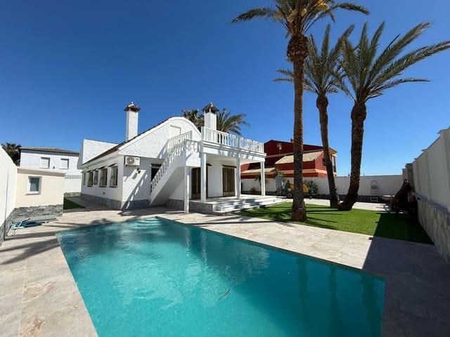 Chalet en alquiler en La Zenia, Alicante Costa Blanca