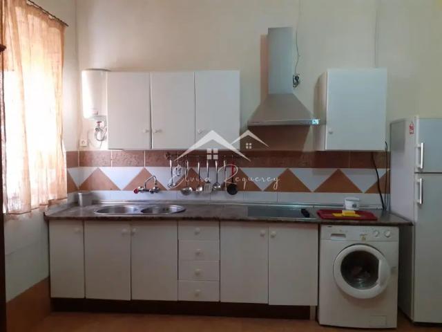Chalet en alquiler en Lucena