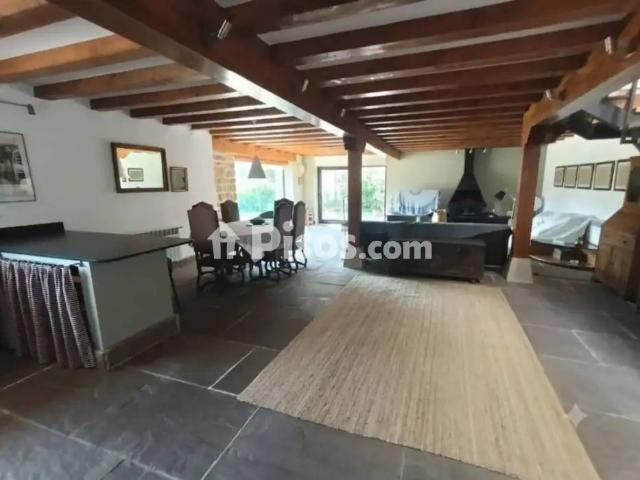 Chalet en alquiler en Molledo
