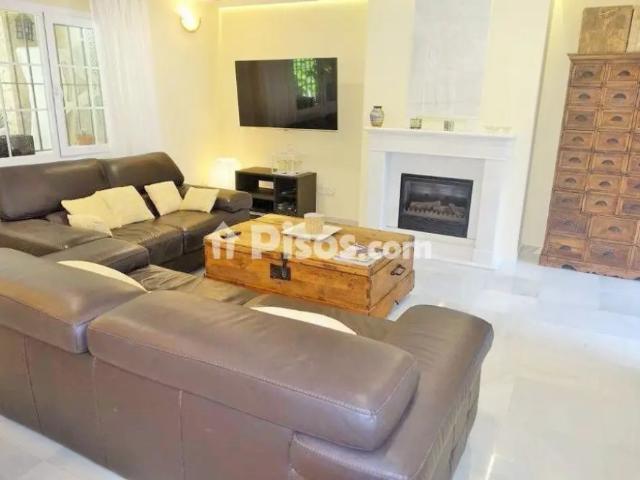 Chalet en alquiler en Marbella