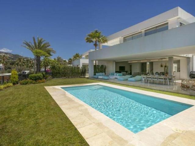 Chalet en alquiler en Marbella, Marbella Este La Finca de Marbella