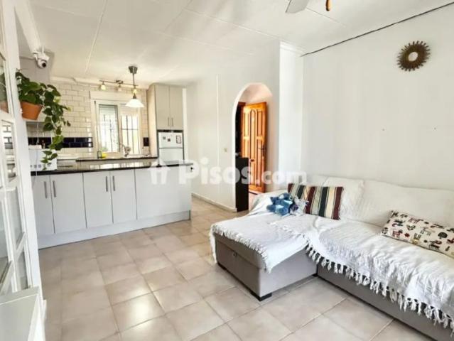 Chalet en alquiler en Mil Palmeras