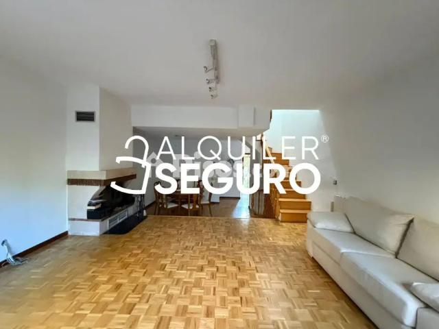 Chalet en alquiler en Norte