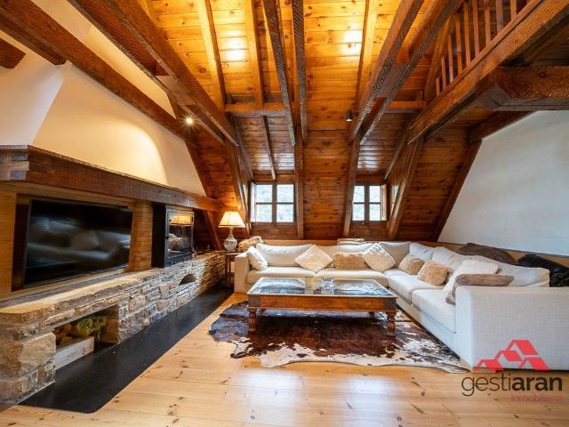 Chalet en alquiler en Naut Aran, de 200 m² 4 habitaciones por 30.000