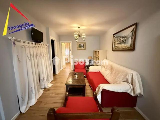 Chalet en alquiler en San Lorenzo
