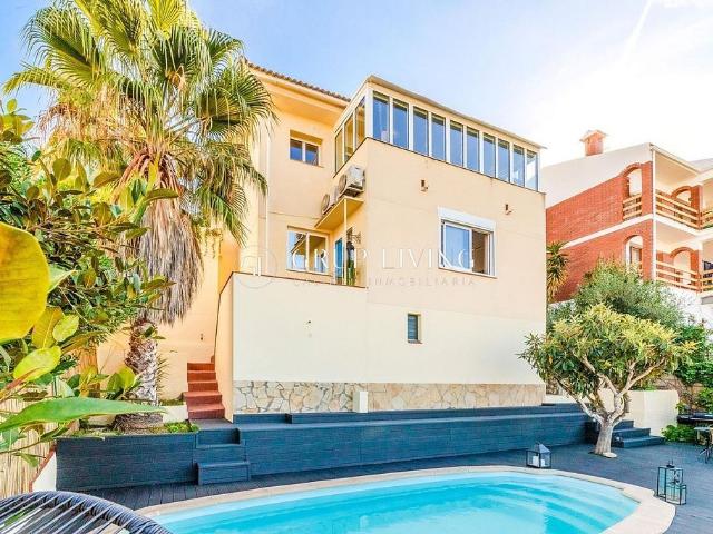 Chalet en alquiler en Sitges, de 74 m² 3 habitaciones por 3.200