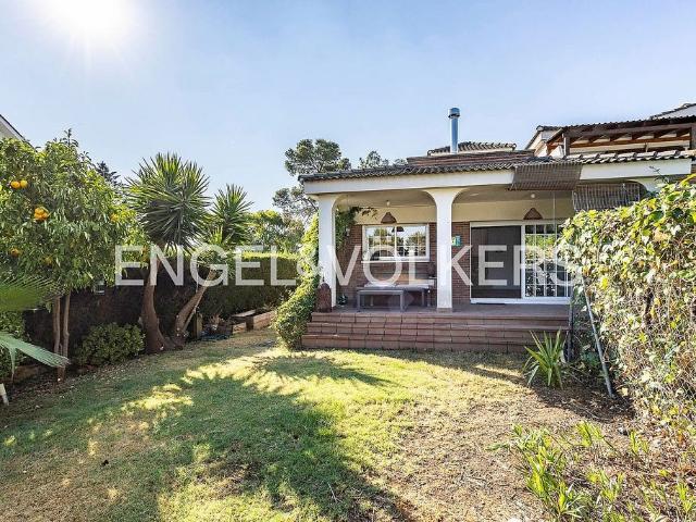 Chalet en alquiler en Pallejà, de 100 m² 2 habitaciones por 1.500