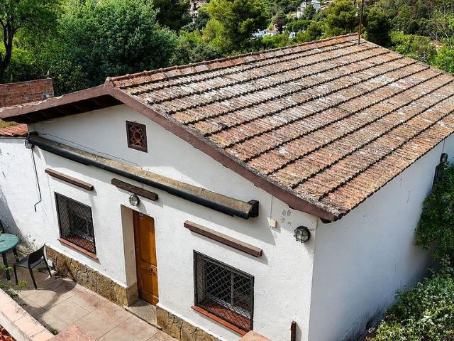 Chalet en alquiler en pasaje De la Salut, Sant Cugat del Vallès, de 94 m² 3 habitaciones por 2.150