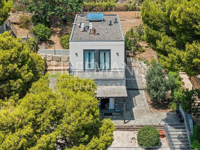 Chalet en alquiler en paseo Pins, Castelldefels, de 177 m² 3 habitaciones por 4.900