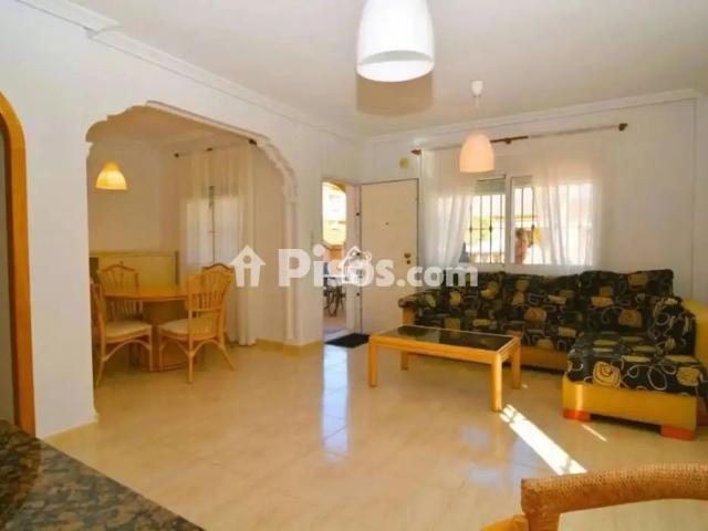 Chalet en alquiler en Pilar de La Horadada