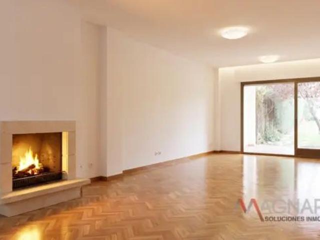 Chalet en alquiler en Proximo Al Golf