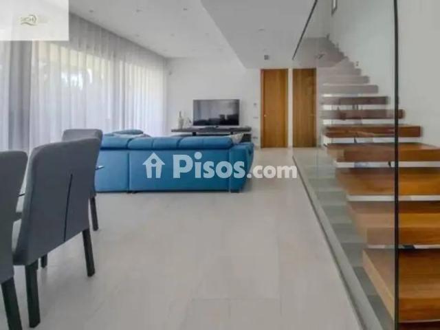 Chalet en alquiler en Urbanización Golf Bahía