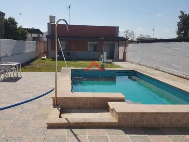Chalet en alquiler en Utrera, Extrarradio La Herradera