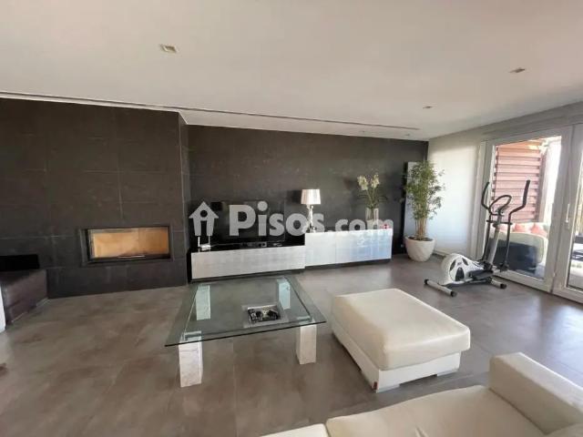 Chalet en alquiler en Zona Paseo Maritimo