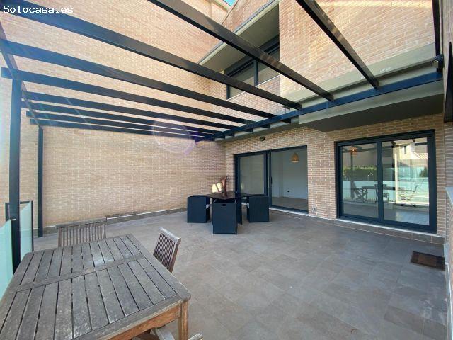 Chalet en Alquiler en Zaragoza, Zaragoza
