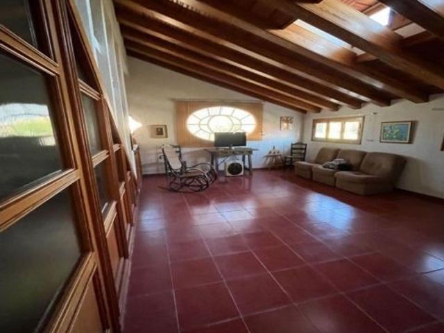 CHALET EN EL CASCO URBANO DE ELCHE