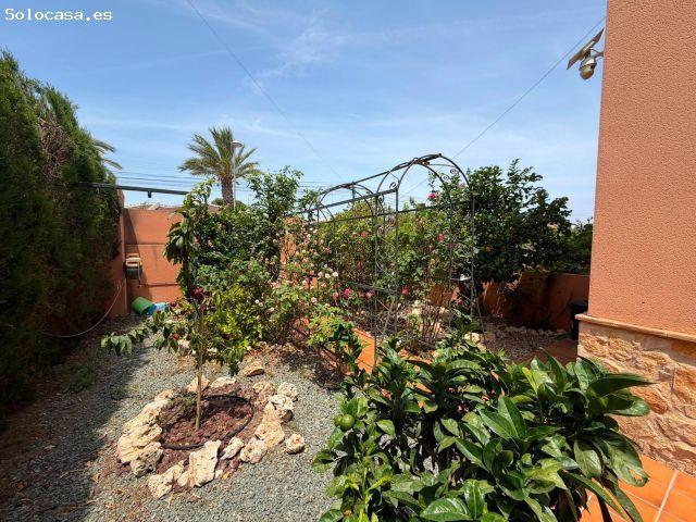 CHALET EN LOS BALCONES CON 4 HAB 4 BAÑOS, PISICINA PRIVADA CON GARAJE