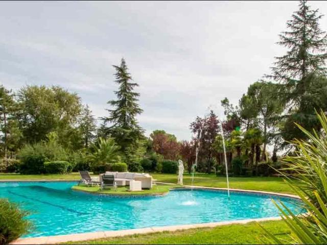 CHALET EN LA MORALEJA