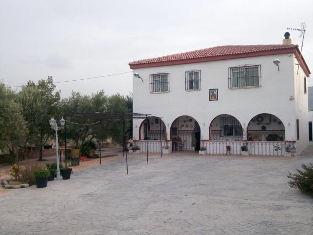 CHALET EN LA MANSEGUILLA