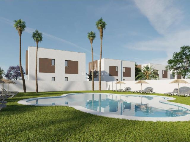 Chalet en La Marina, Alicante