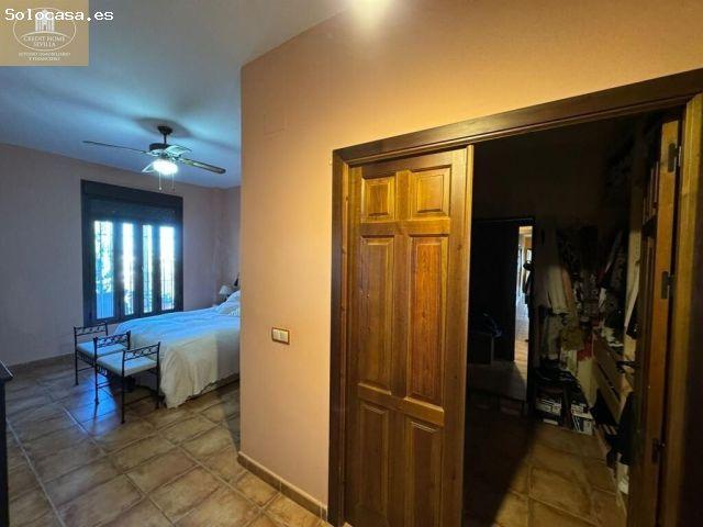 Chalet en Montequinto con Piscin privada