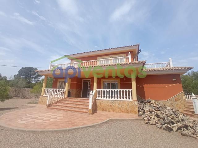 Chalet en Paraje Los Roques La Parroquia