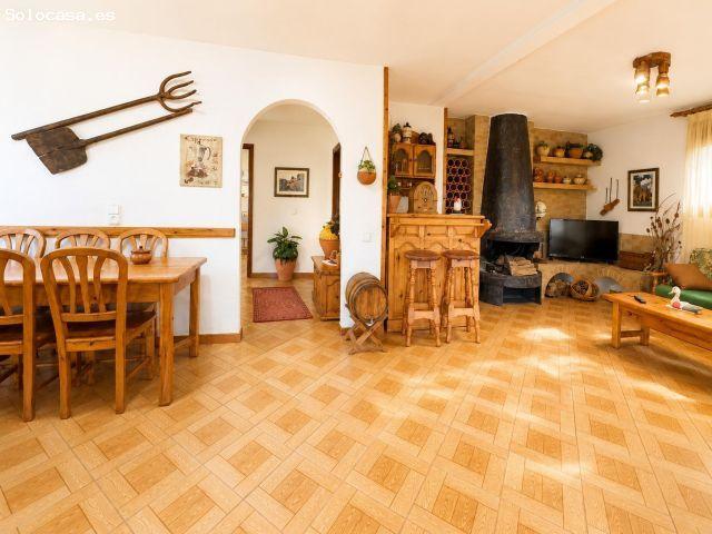 Chalet en Prades con finca de casi 5 hectáreas y chimenea