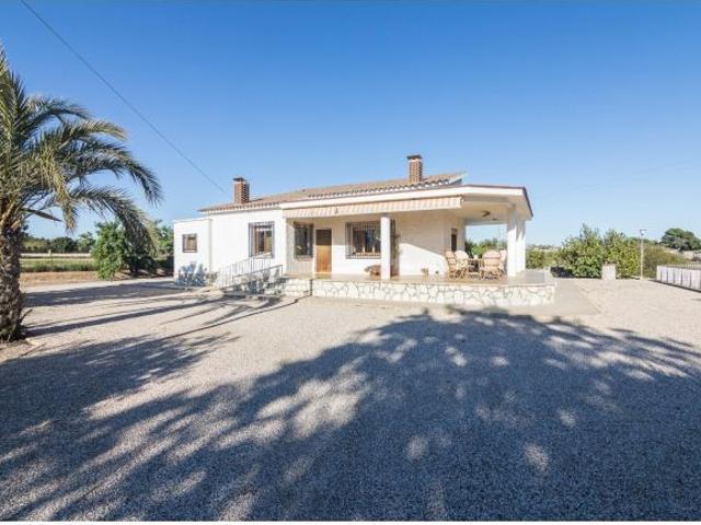 ¡CHALET EN VALVERDE CTRA. SANTA POLA ELCHE!