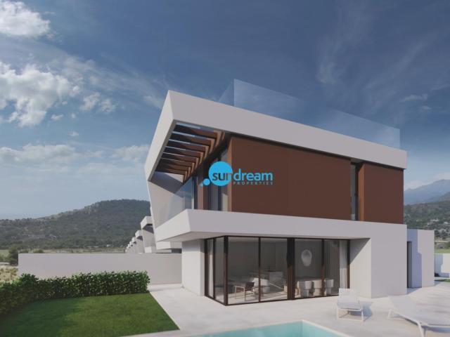 Chalet en venta con piscina privada en Finestrat.. Descub. 141m² Finestrat