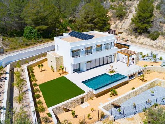 Chalet en venta. CALPE / CALP