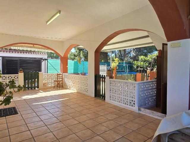 Chalet en venta Casinos Valencia