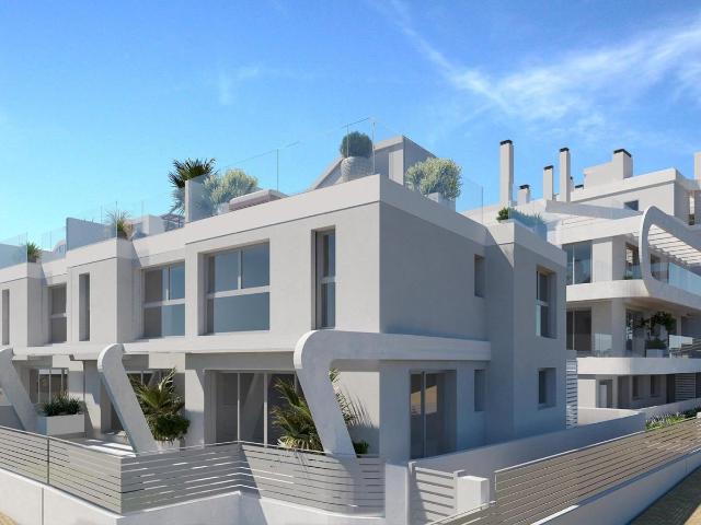 Chalet en venta a estrenar en Estepona Málaga