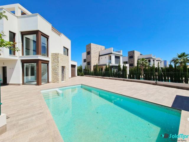 Chalet en venta a estrenar en La Manga del Mar Menor Murcia