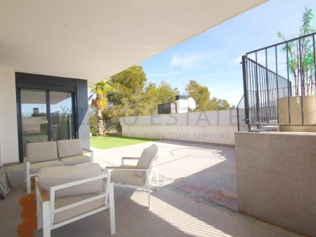 Chalet en venta a estrenar en Polop Alicante