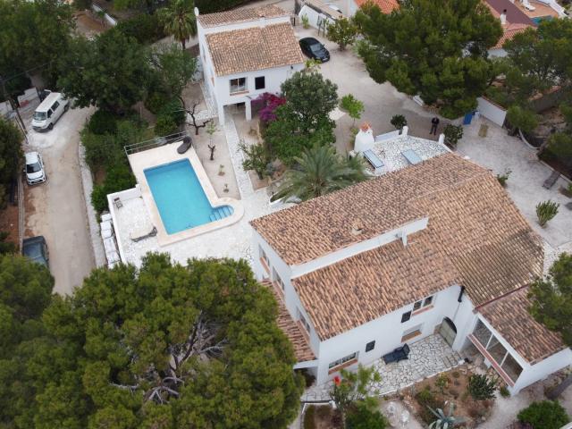 Chalet en venta. ALTEA