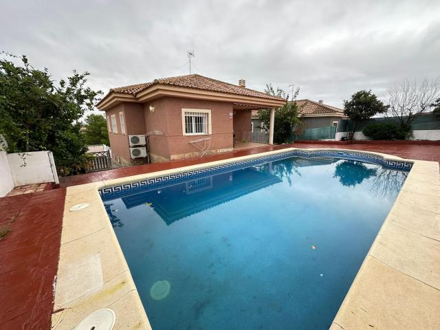 Chalet en venta Balcon de Montroy