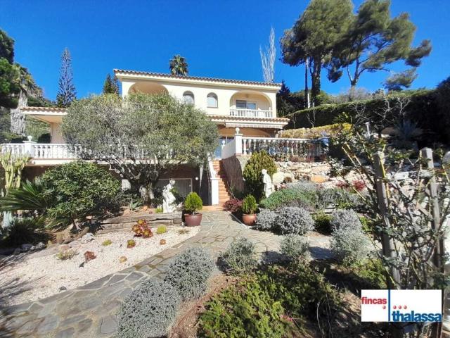 Chalet en venta. BLANES