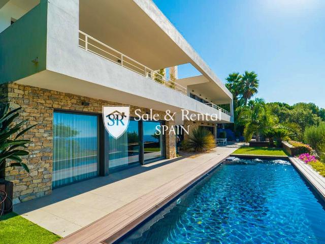 Chalet en venta. BLANES