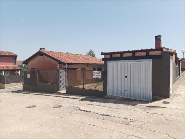 Chalet en venta. GEA DE ALBARRACíN