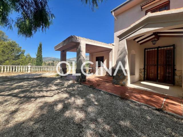 Chalet en venta en Cocentaina. Espectacular Chalet en Cocentaina con impresionantes vistas. Chalets.
