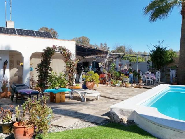 Chalet en venta en Coín. Chalets.