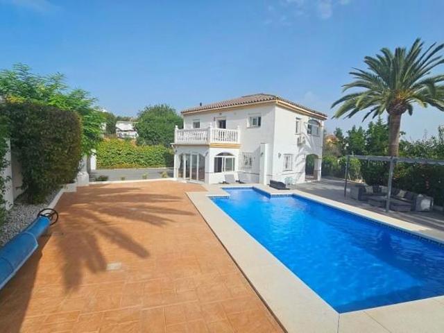 Chalet en venta en Coín, Coín
