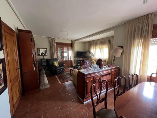 Chalet en venta en Coles. Chalets.