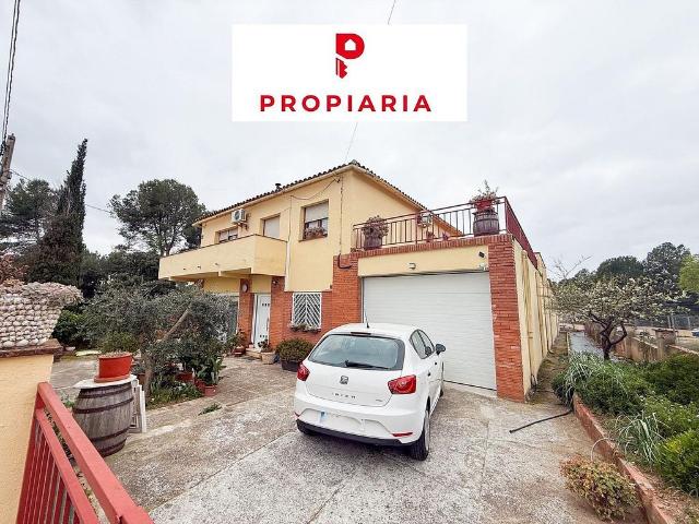Chalet en venta en Collbató, de 654 m² 5 habitaciones por 749.000