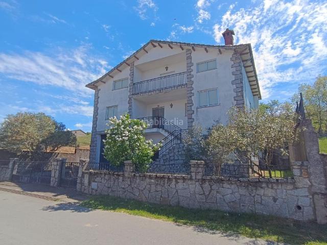 Chalet en venta en Colmenar de Montemayor. Chalet en venta en la Sierra de Béjar. Chalets Colmenar de.