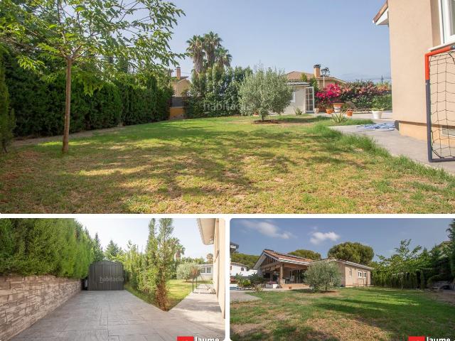 Chalet en venta en Coma ruga, Coma ruga Platja Costa Dorada. Chalet con piscina a 5 min. de la playa. Chalets.
